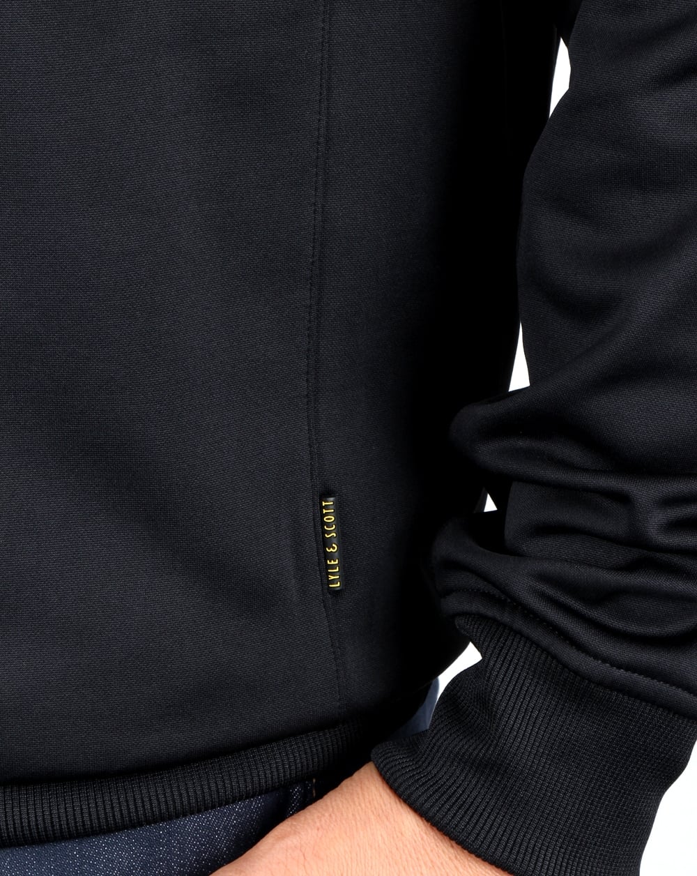 Lyle And Scott – Thompson – Fleece-Rundhalspullover in Schwarz