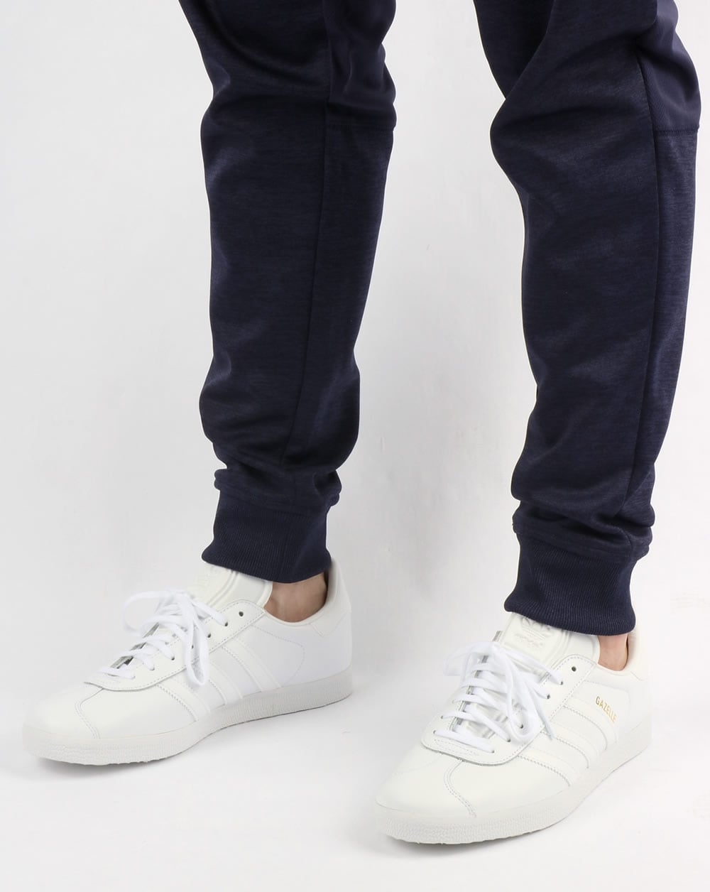 Lyle And Scott Fitness – Greene – Schmal geschnittene Trainingshose in Marineblau