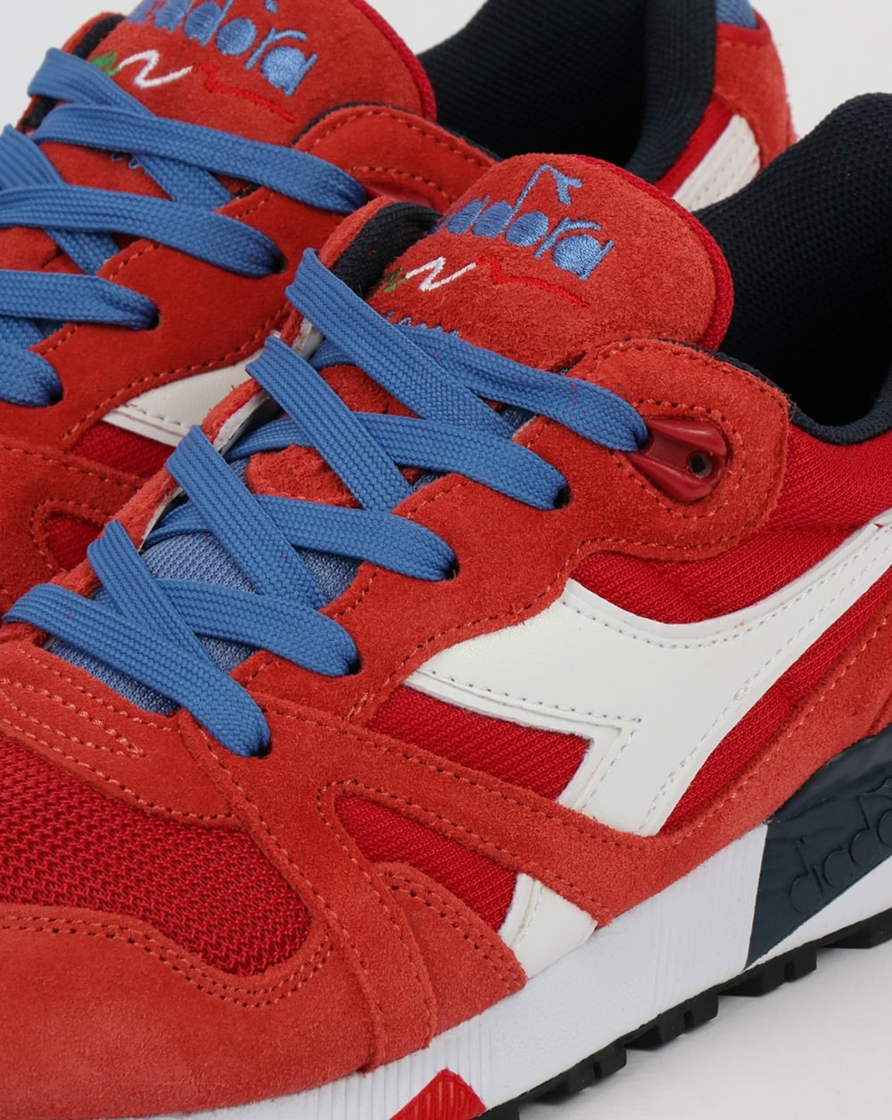 Diadora N9000 III Sneaker Pompejanisch Rot