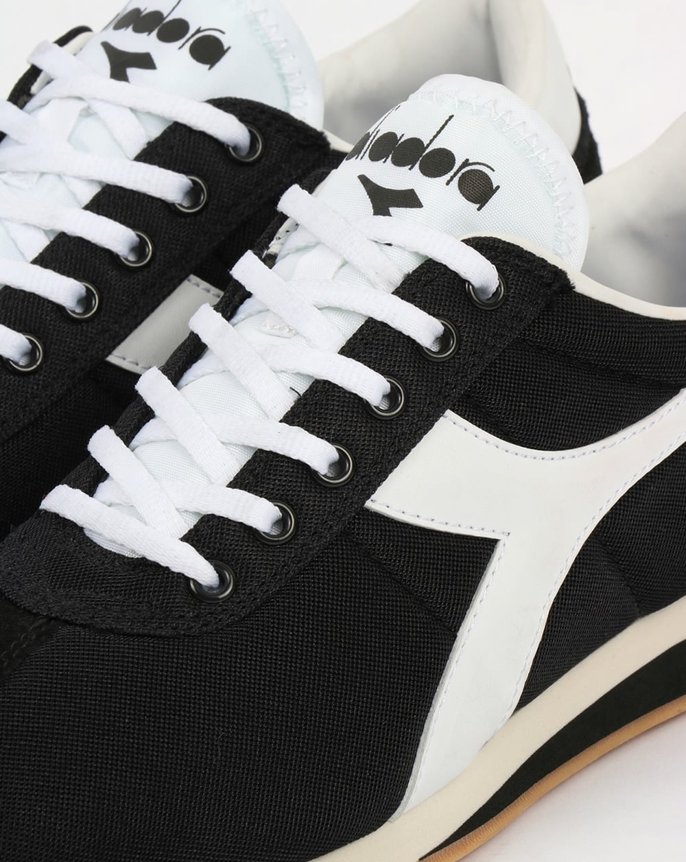 Diadora Sirio Trainer Schwarz/Weiß