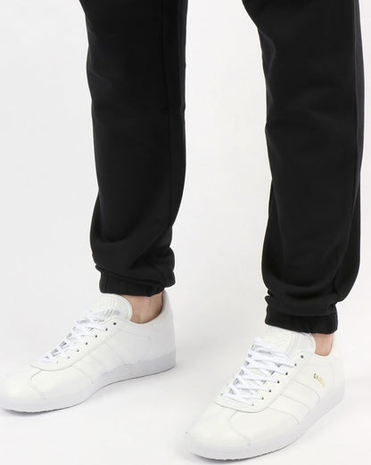 Lyle And Scott Schmal geschnittene Jogginghose in echtem Schwarz