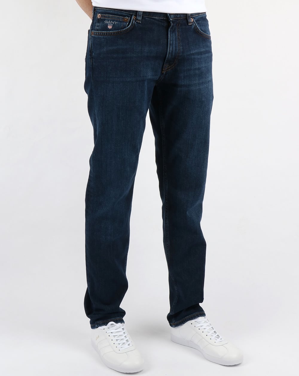 Gant – Regular Jeans in Dunkelblau mit Used-Effekt