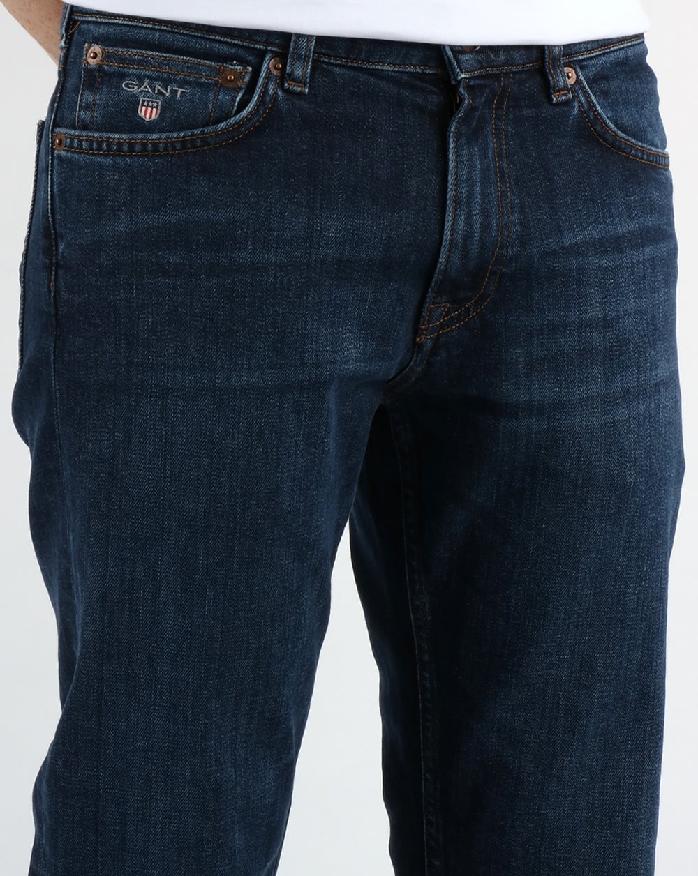 Gant – Regular Jeans in Dunkelblau mit Used-Effekt