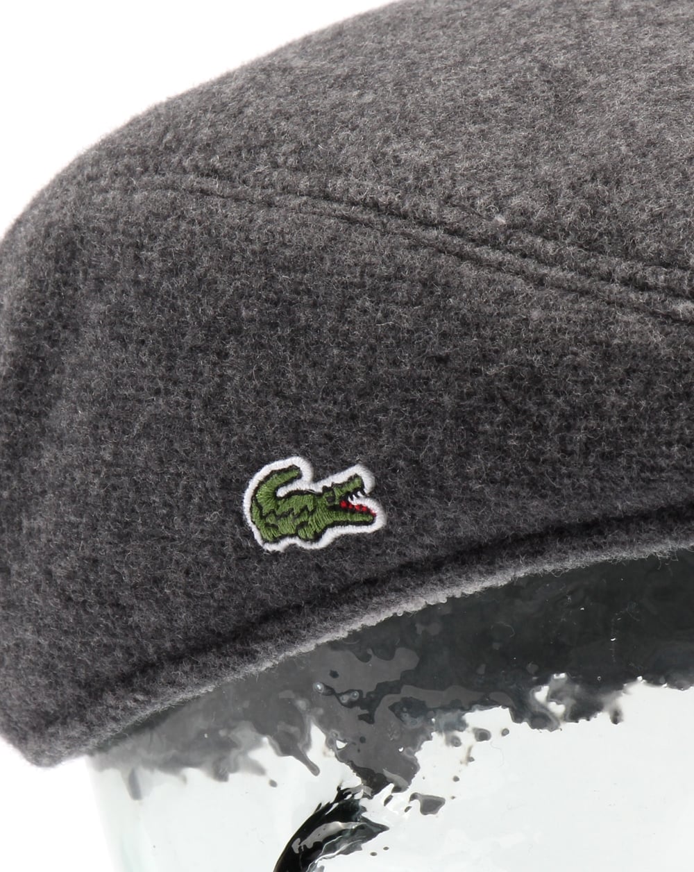 Lacoste Schiebermütze aus Wollstoff in Silber