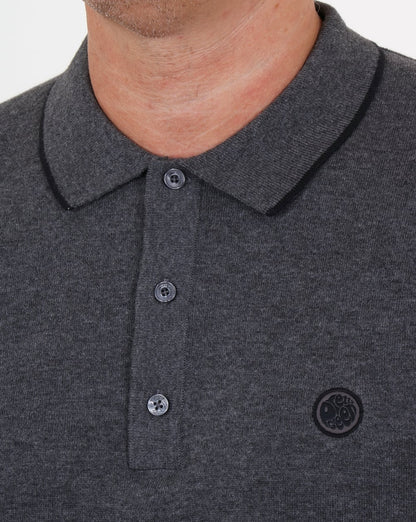 Pretty Green – Tilson – Langärmliges Strickpolohemd in Dunkelgrau meliert