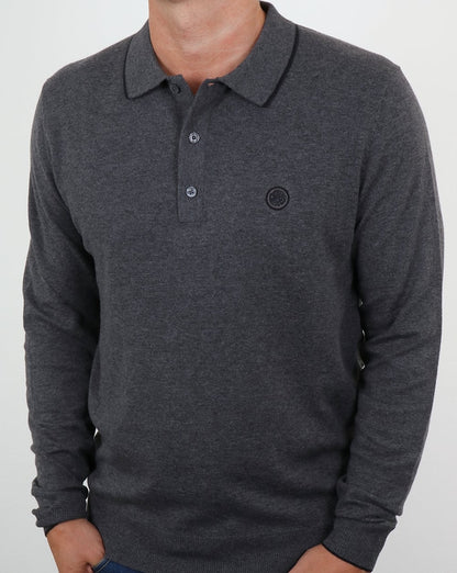 Pretty Green – Tilson – Langärmliges Strickpolohemd in Dunkelgrau meliert