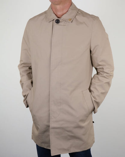 Farah Ossington Mac Hellsand