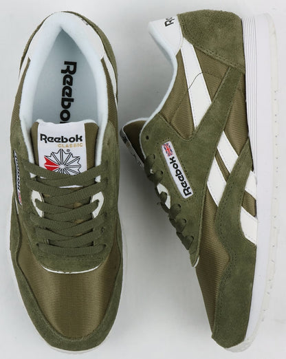Reebok – Klassische Nylon-Sneaker in Jägergrün
