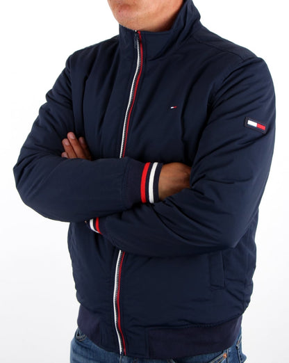 Tommy Hilfiger – Wattierte Bomberjacke in Marineblau