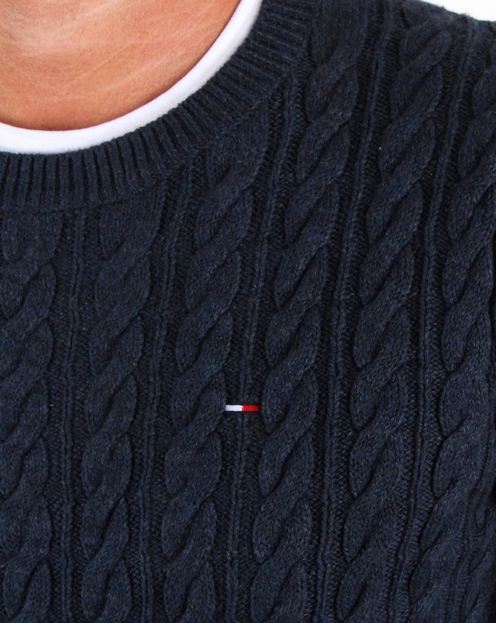 Tommy Hilfiger – Zopfmusterpullover in Marineblau