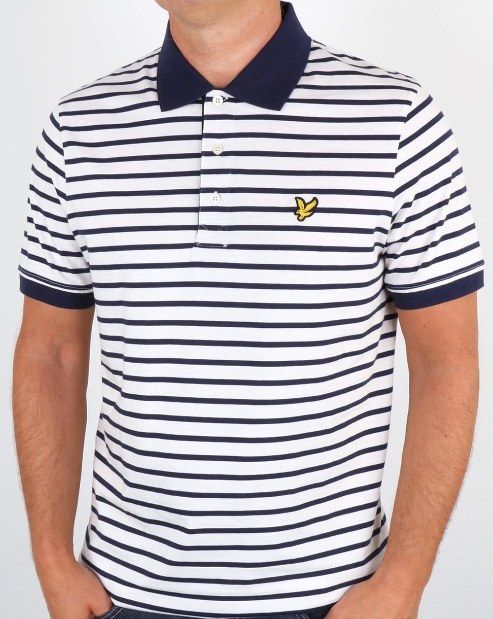 Lyle And Scott – Poloshirt mit Breton-Streifen in Off-White