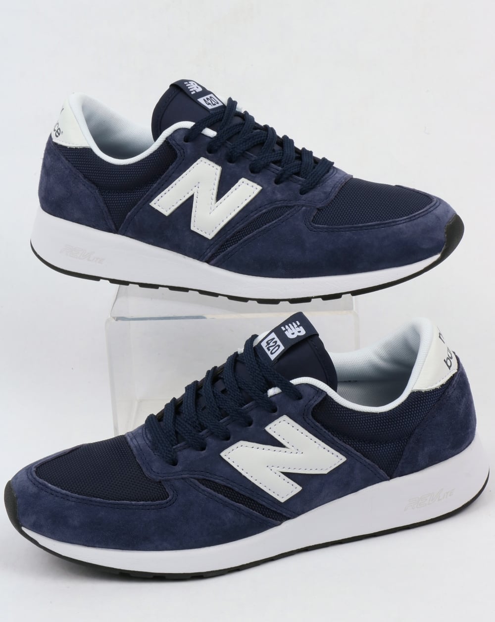 New Balance 420 Re-Engineered Sneaker Marineblau
