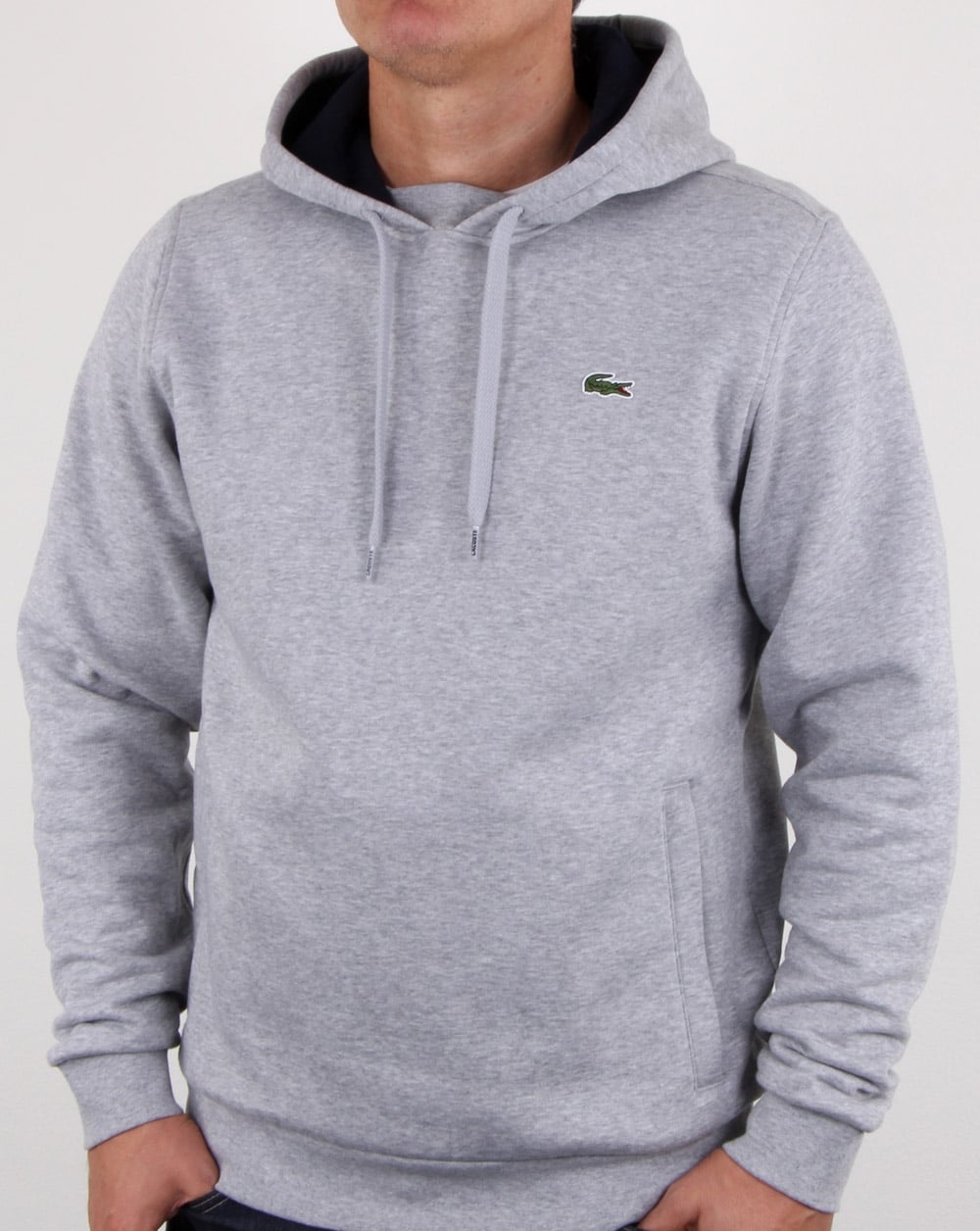 Lacoste – Kapuzenpullover zum Überziehen, Silber/Marineblau