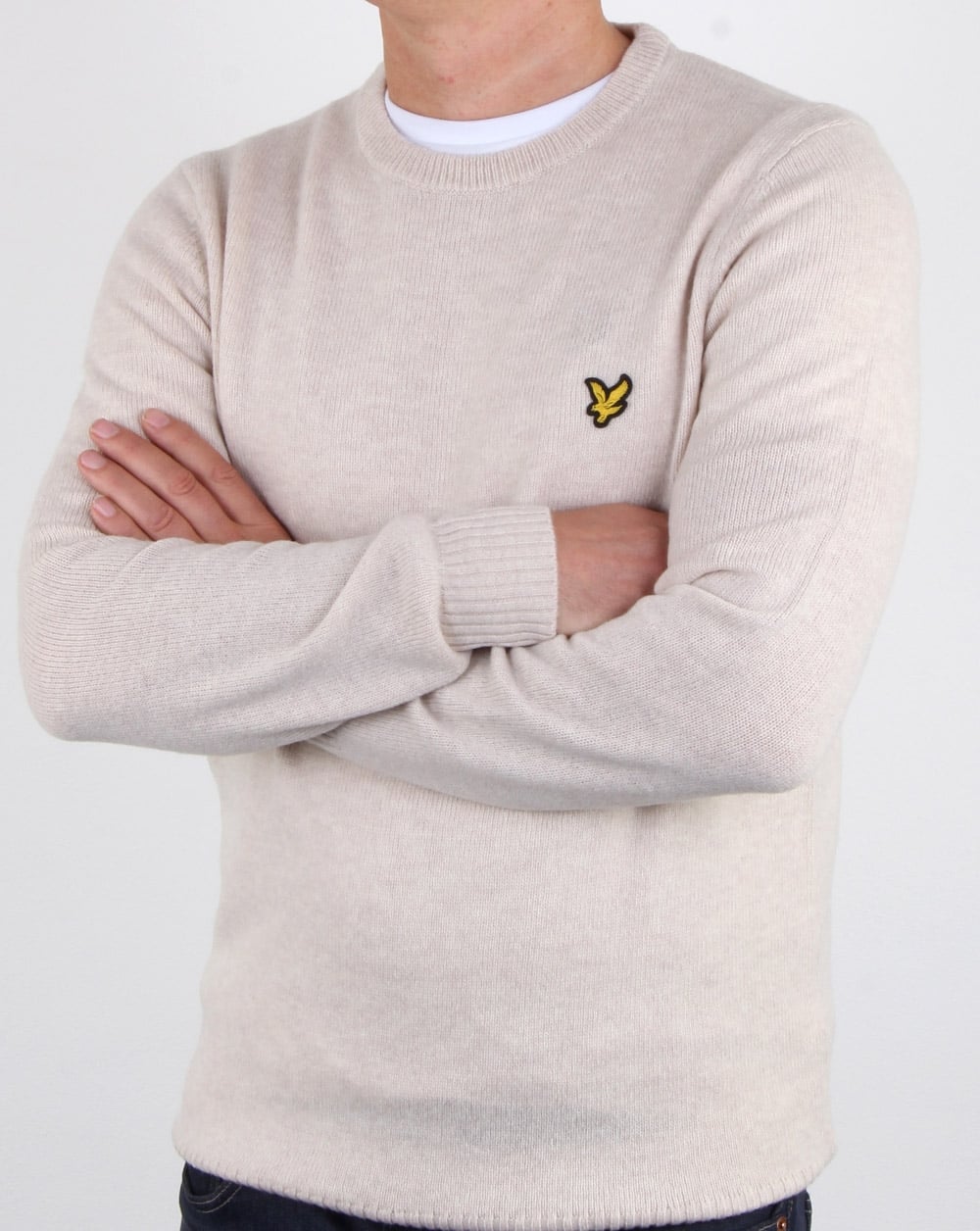 Lyle And Scott – Rundhalspullover aus Lammwollmischung in Sandmeliert