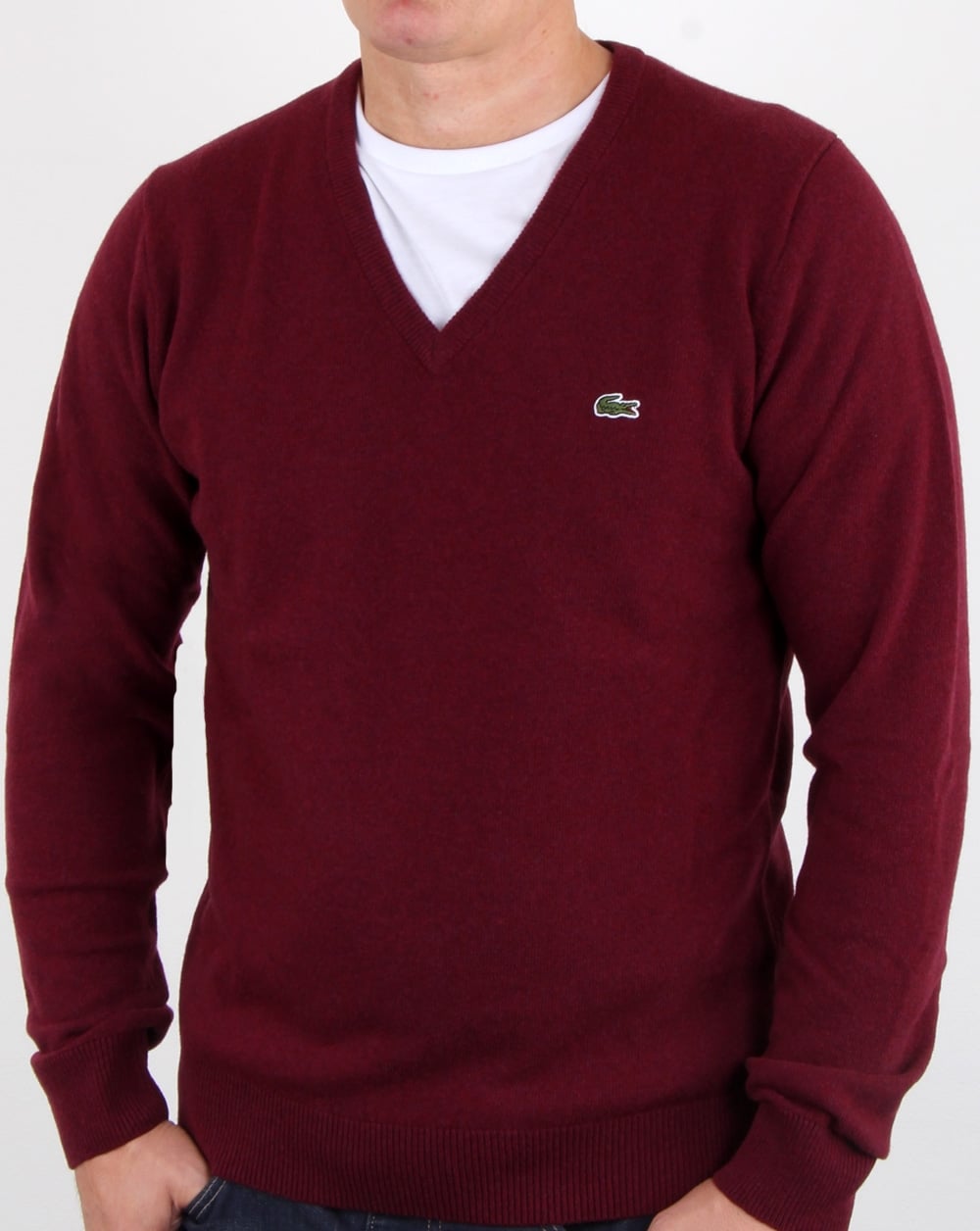 Lacoste – Wollpullover mit V-Ausschnitt in Burgunderrot