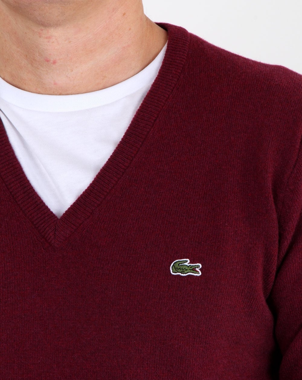 Lacoste – Wollpullover mit V-Ausschnitt in Burgunderrot