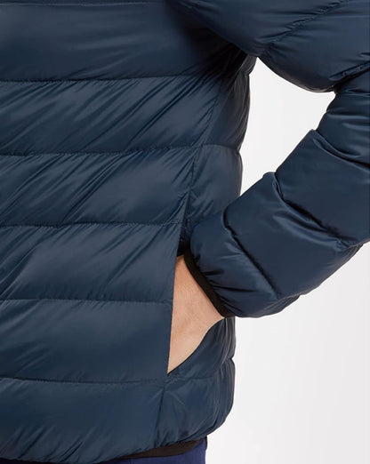 Lyle And Scott Leichte Pufferjacke, Marineblau