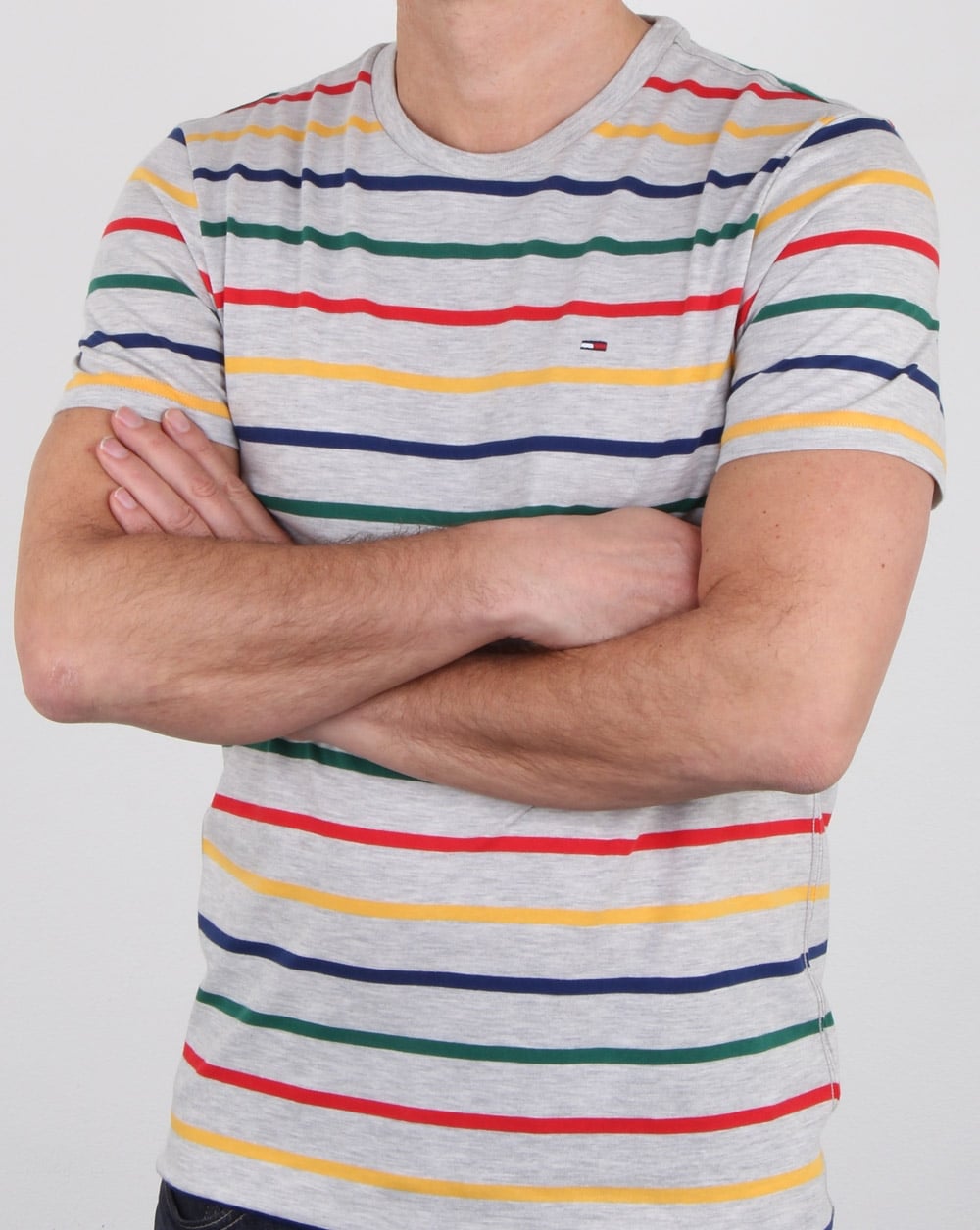Tommy Hilfiger – T-Shirt mit mehreren Streifen in Weiß
