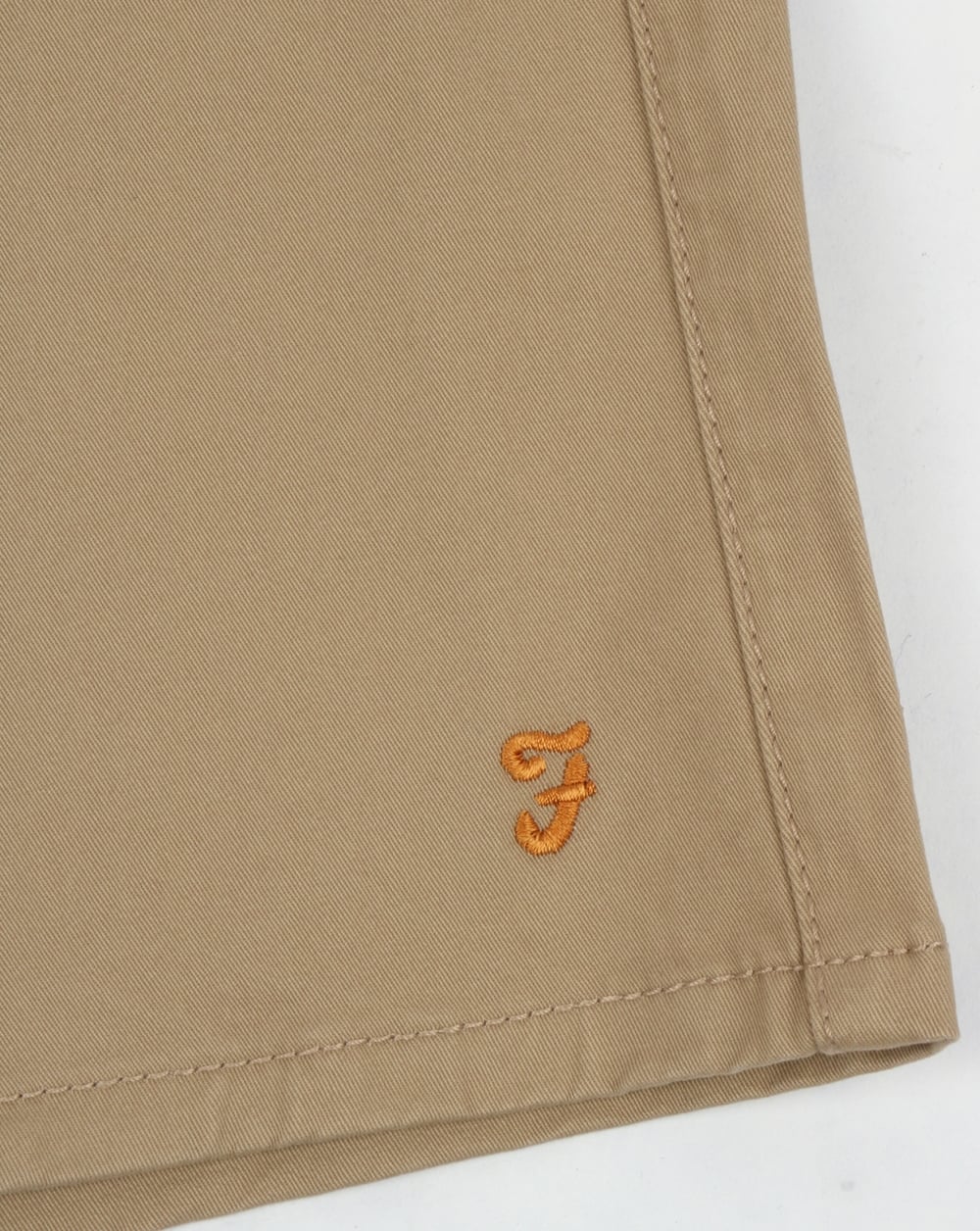 Farah Hawk Chino-Twill-Shorts Helles Sand