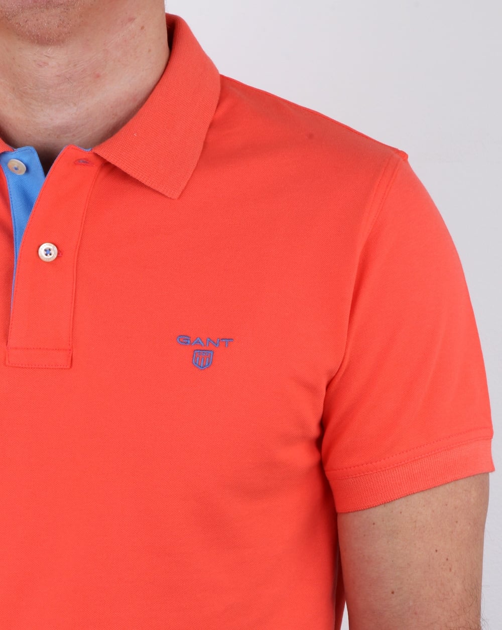 Gant Poloshirt mit Kontrastkragen Strong Coral