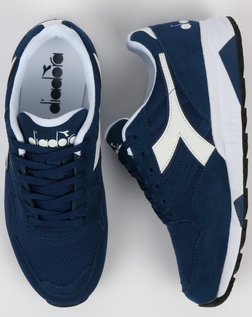 Diadora N902 S Trainers Saltire Navy