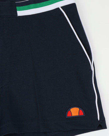 Ellesse – Shorts im Tennisstil mit Paspelierung in Marineblau