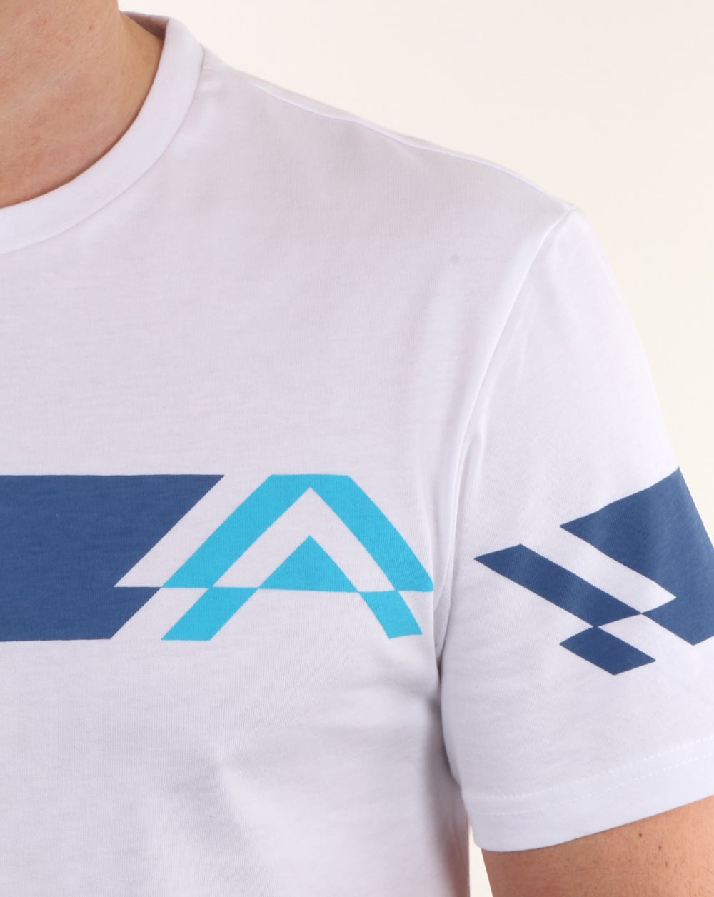 Lyle And Scott Fitness Mason Grafik-T-Shirt Weiß