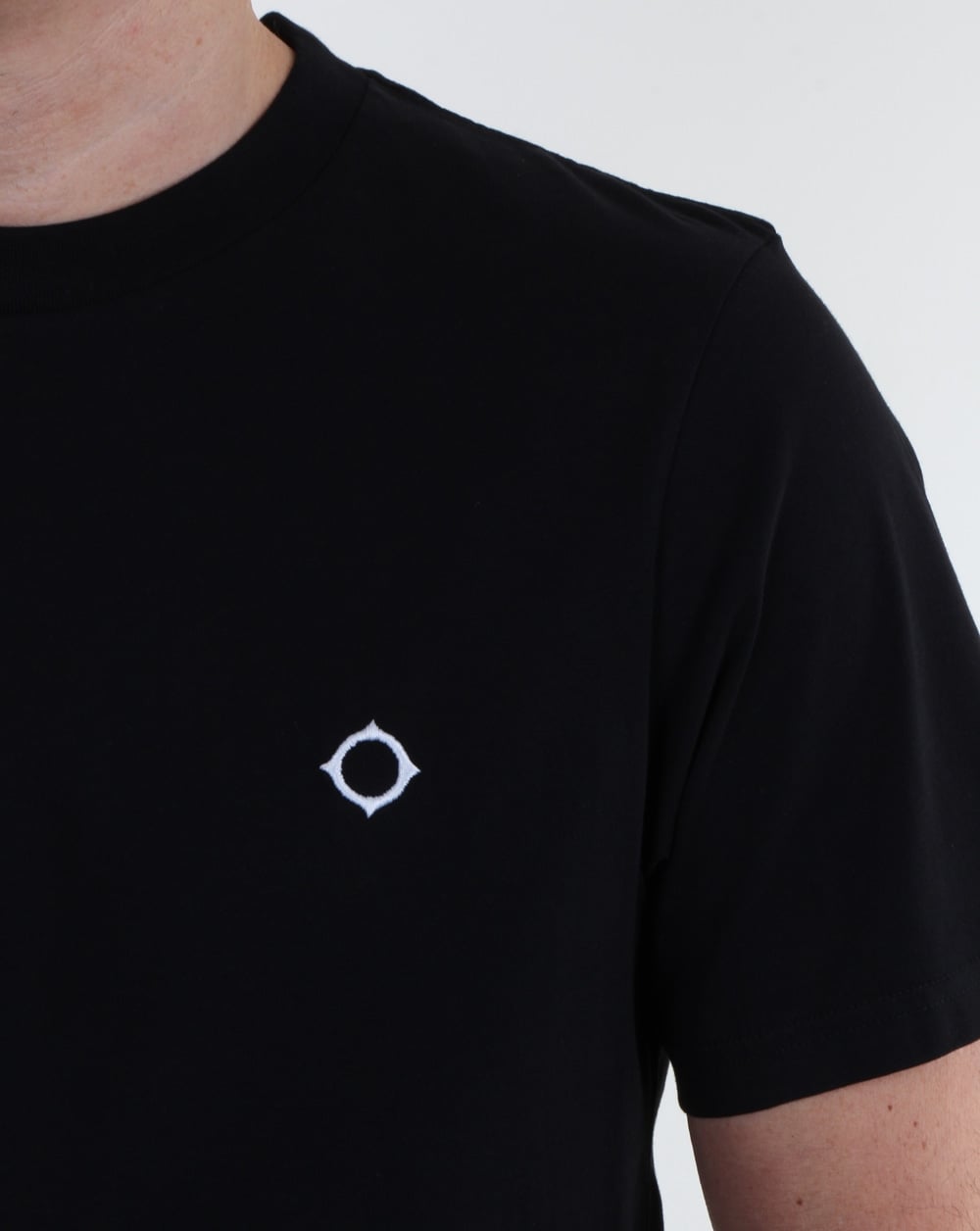 Ma.strum Icon T-Shirt Tiefschwarz