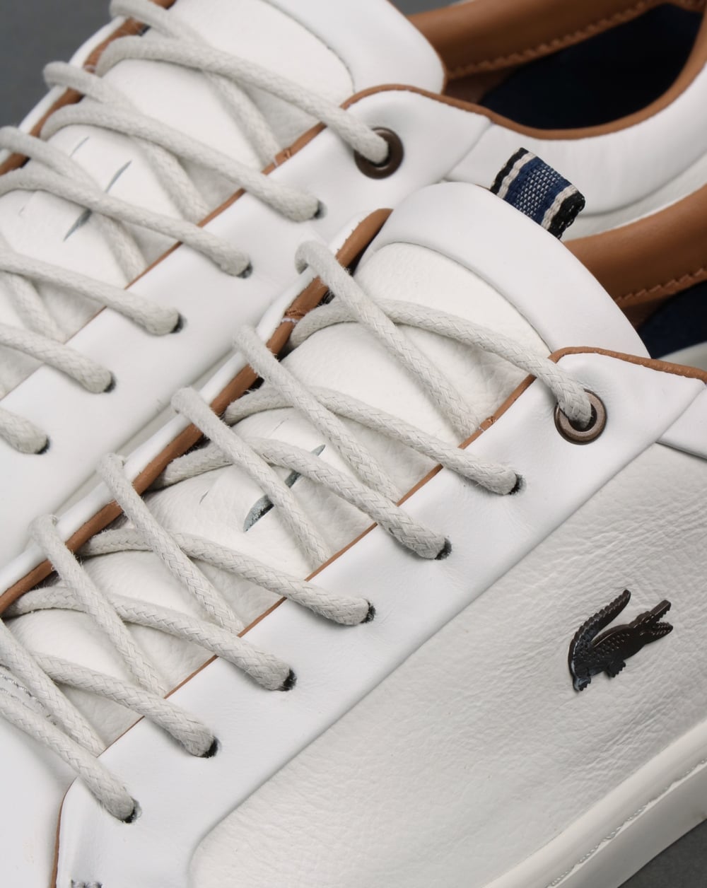 Lacoste Footwear – Straightset – Sneaker in Off-White