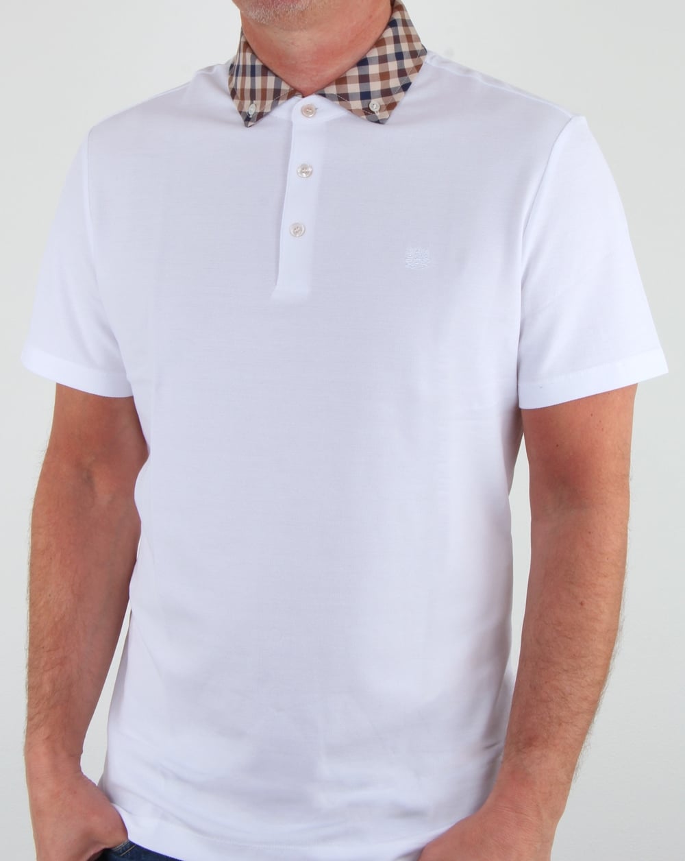 Aquascutum – Coniston – Poloshirt mit kariertem Kragen, Weiß