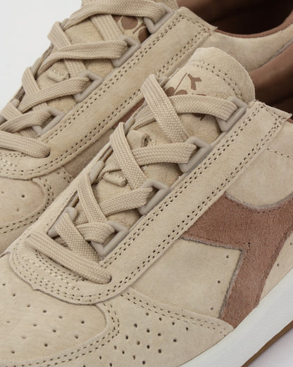 Diadora B. Elite Nubuk-Sneakers, gebleichter Sand/gelbbraune Birke