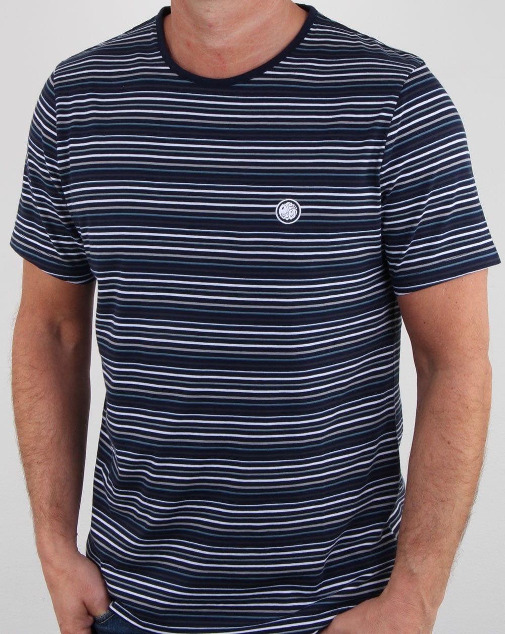 Pretty Green – Argenta – Gestreiftes T-Shirt in Marineblau