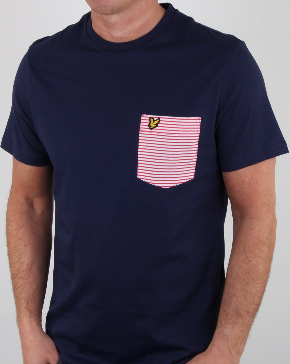 Lyle And Scott – Gestreiftes T-Shirt mit Tasche in Marineblau