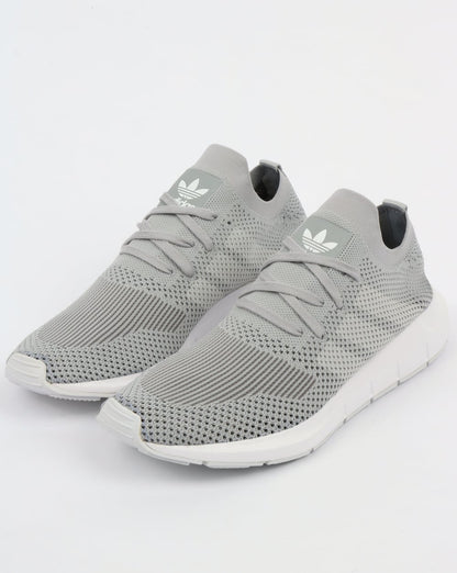 Adidas Swift Run Turnschuhe Grau/Weiß