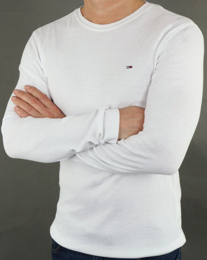 Tommy Jeans Langarm-T-Shirt aus gerippter Baumwolle in Weiß