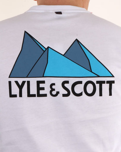 Lyle And Scott Mcgowan – Langärmliges T-Shirt mit Grafik in Weiß