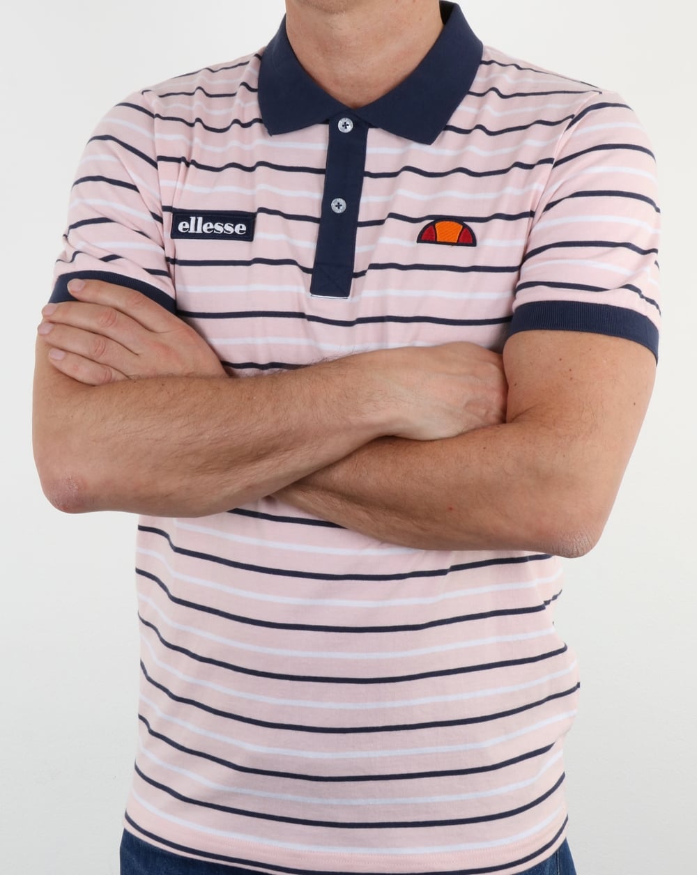 Ellesse – Poloshirt mit Streifen in Hellrosa und Marineblau