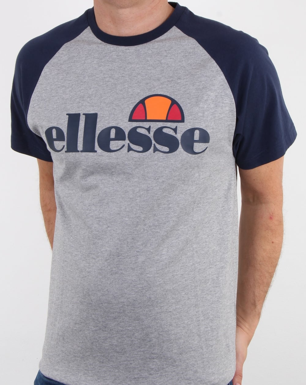 Ellesse – Kontrast-T-Shirt in Grau meliert und Marineblau