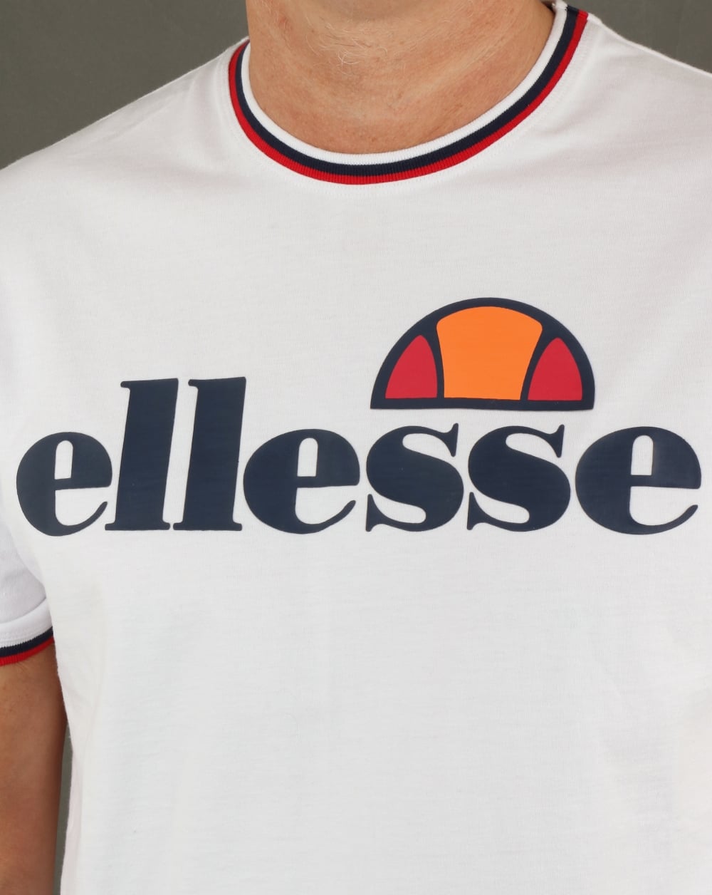 Ellesse – Multi-Ringel-T-Shirt in Weiß