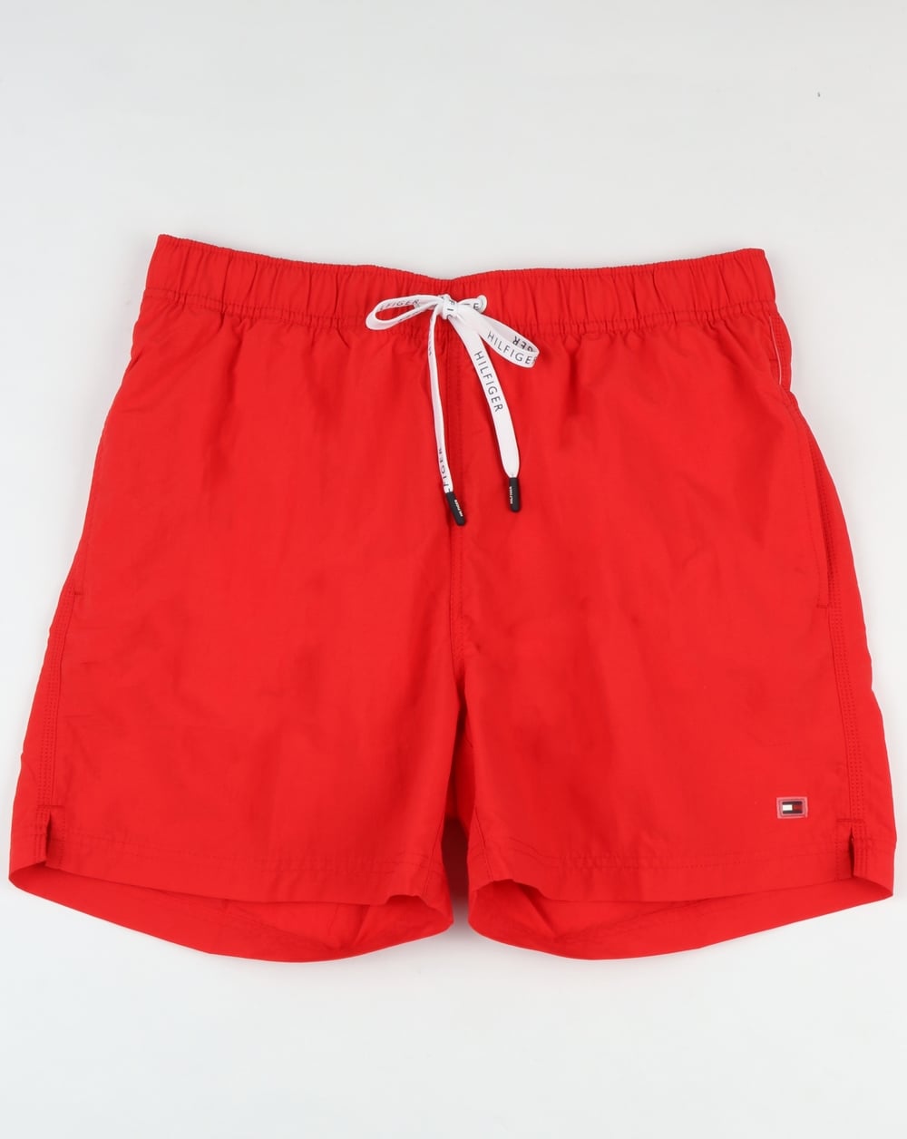 Tommy Hilfiger – Basic-Badeshorts in Flammenrot