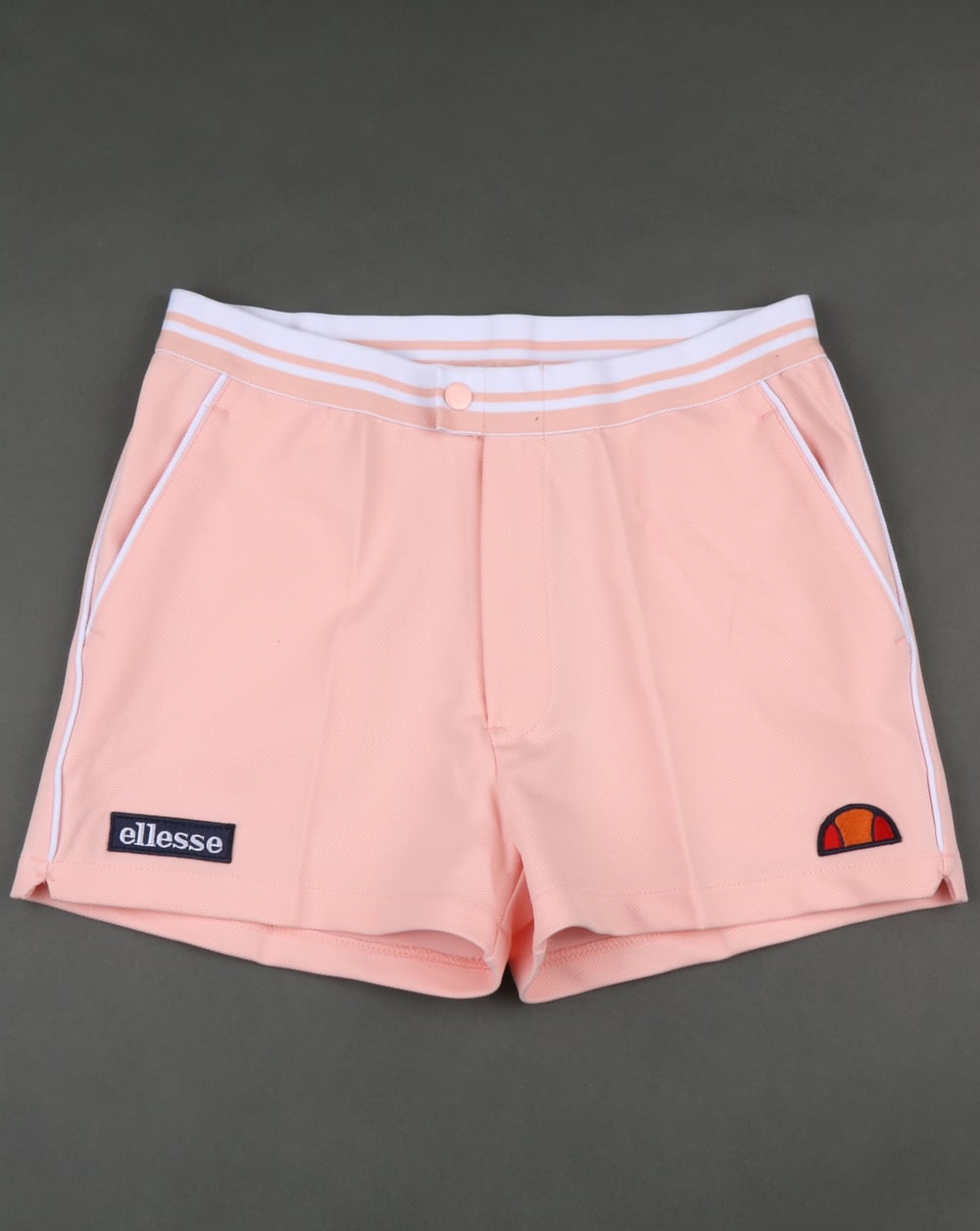 Ellesse – 80er-Tennisshorts in Rosa