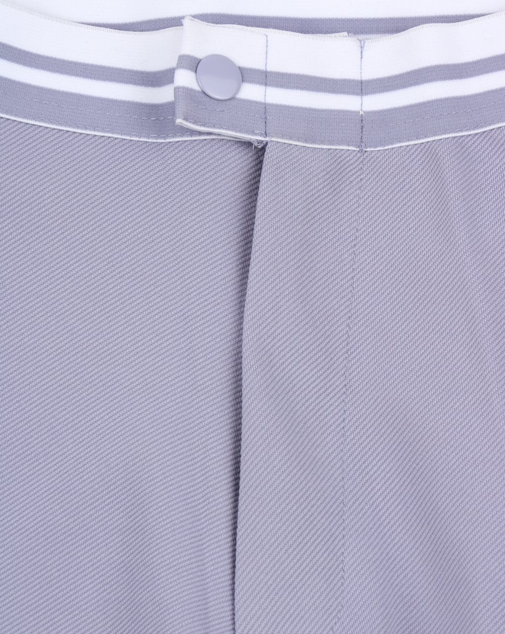 Ellesse – 80er-Tennisshorts in frischem Flieder