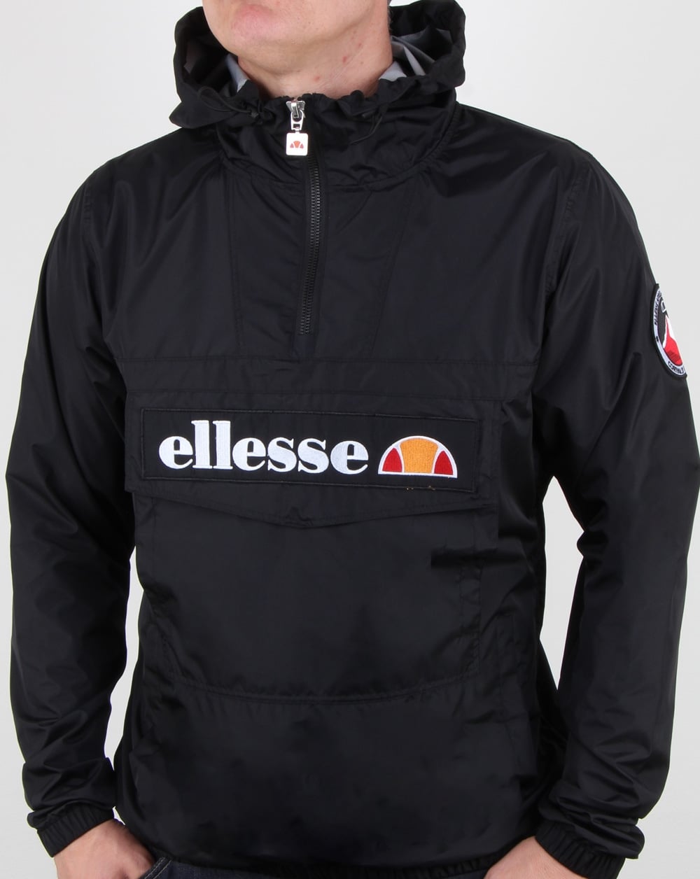 Ellesse Mont Light Festivaljacke Schwarz