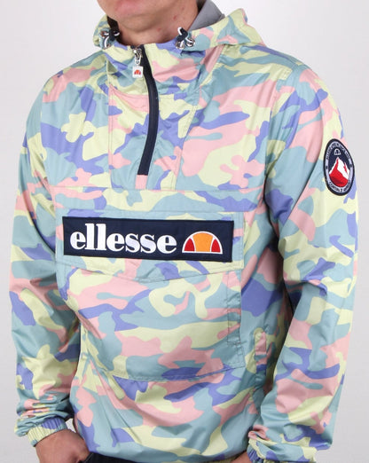 Ellesse – Mont – Leichte Jacke in Camouflage-Farbe