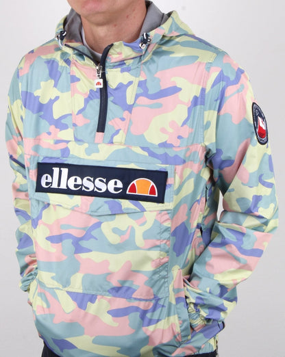 Ellesse – Mont – Leichte Jacke in Camouflage-Farbe