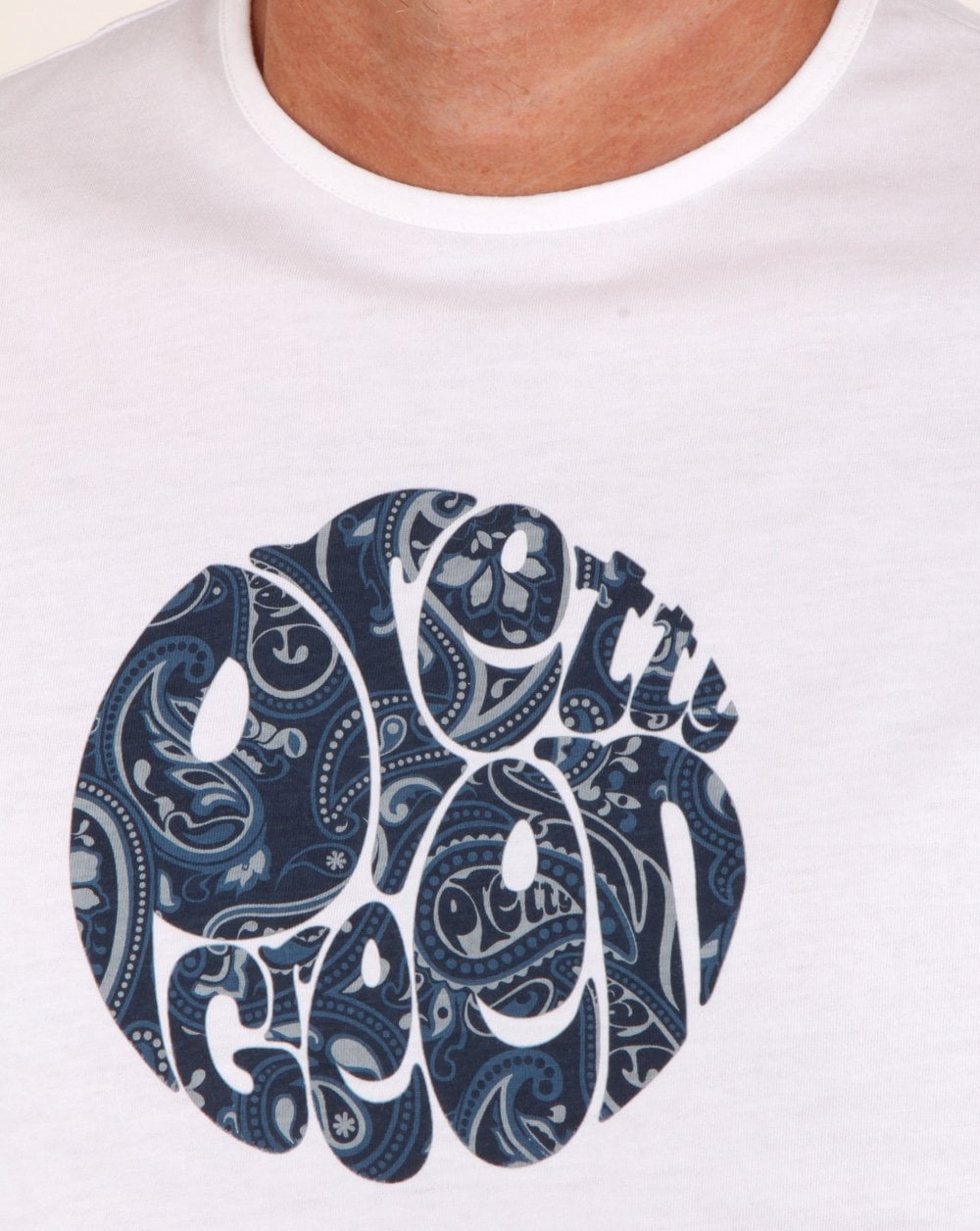 Pretty Green Thornley Paisley Logo T-Shirt Weiß/Marineblau