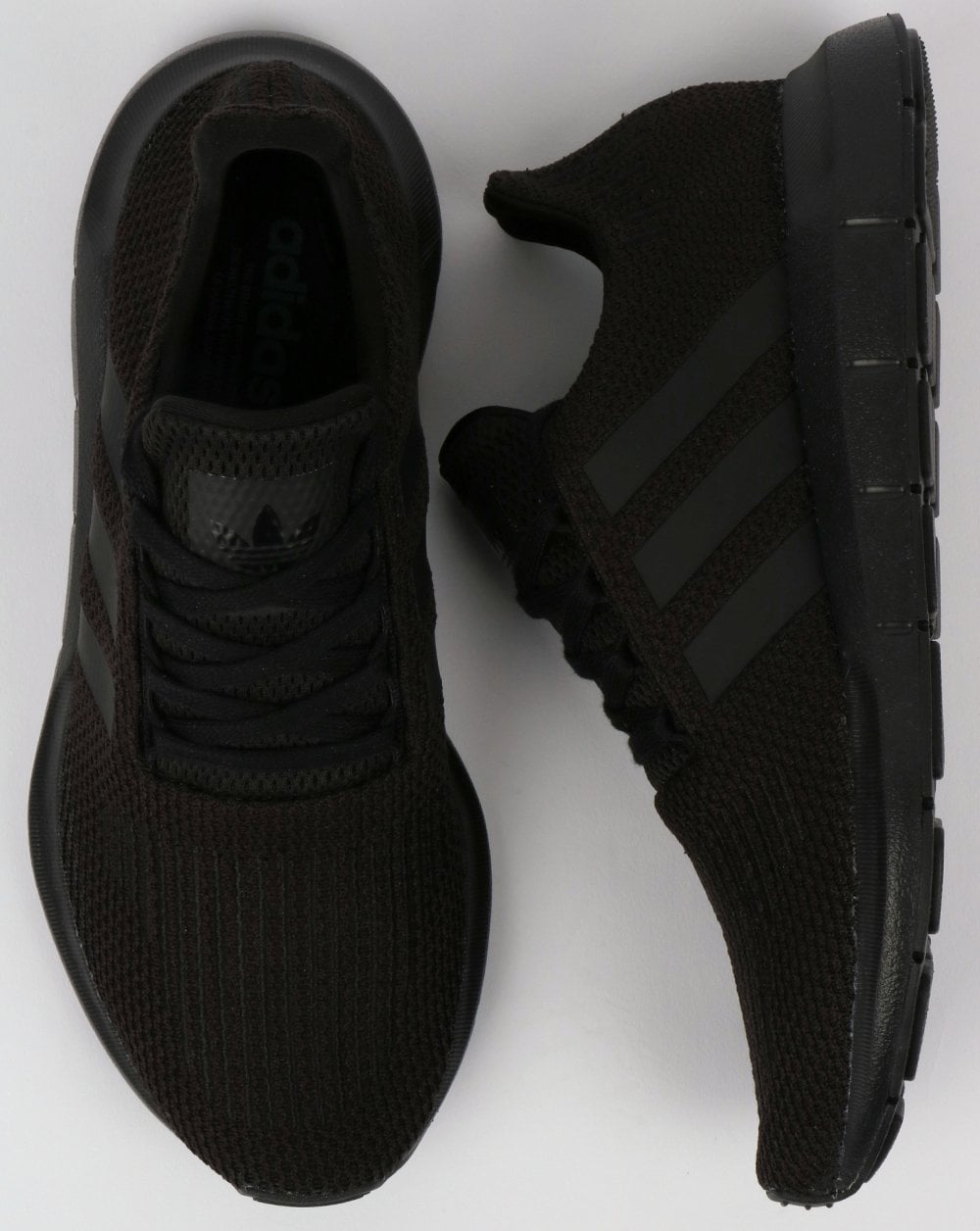 Adidas Swift Run Sneaker Dreifach Schwarz