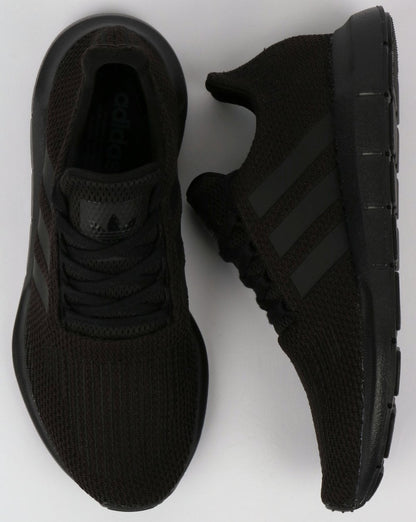 Adidas Swift Run Sneaker Dreifach Schwarz