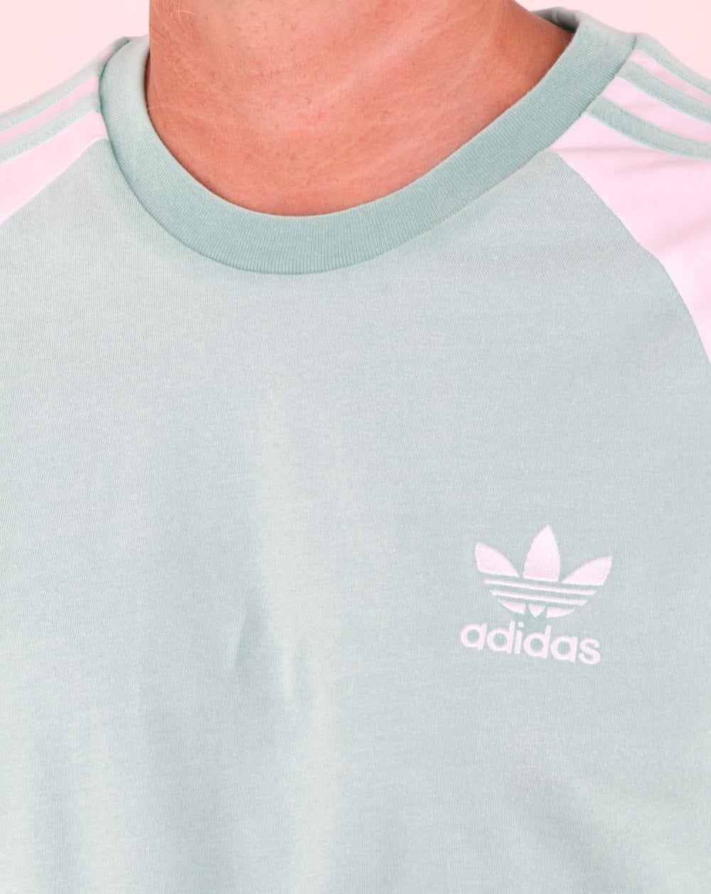 Adidas Originals – T-Shirt mit 3 Streifen in Mintgrün