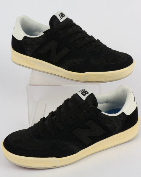 New Balance 300 Trainers Black/White